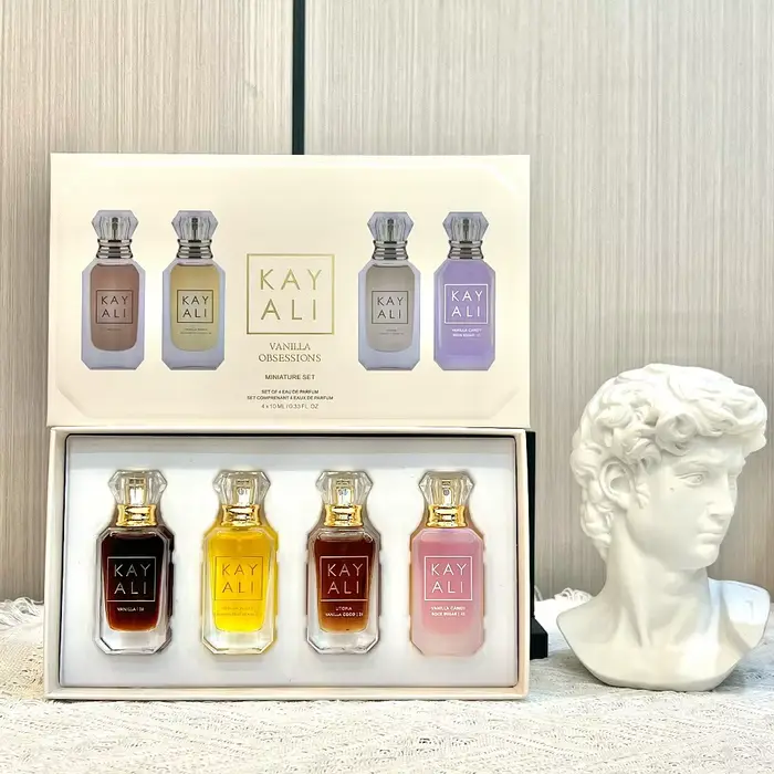 KAYALI Coffret de 4 mini-parfums 10ml Vanille Oud Floral Fruité Oriental Longue Durée Unisexe Eau de Parfum