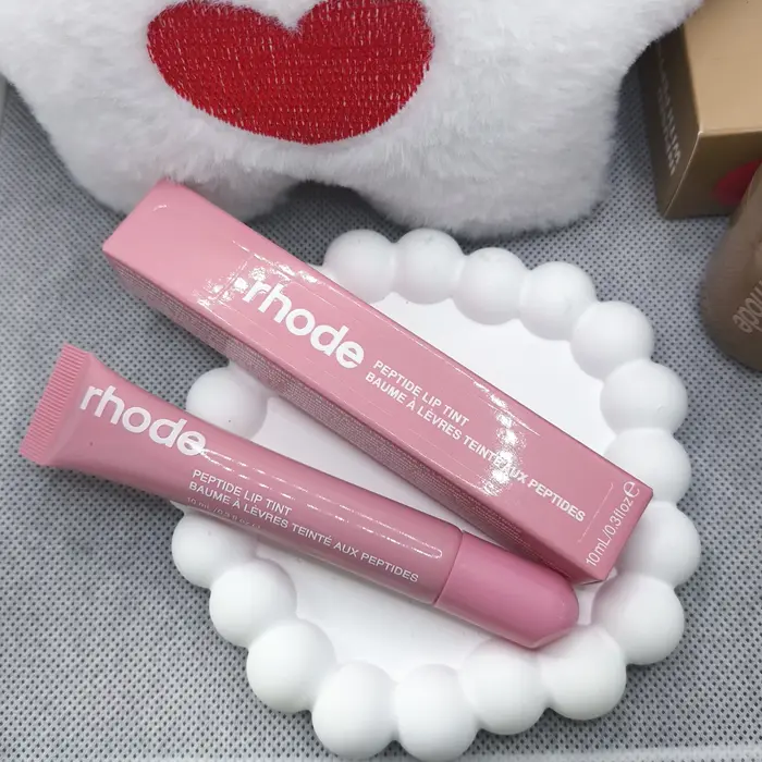 Stick blush et baume à lèvres non parfumé au goût de pomme et de thé, collection limitée printemps-é