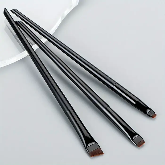 3 pièces ensemble de pinceaux de maquillage, brosse d'eye-liner à lame fine tête oblique brosse à so