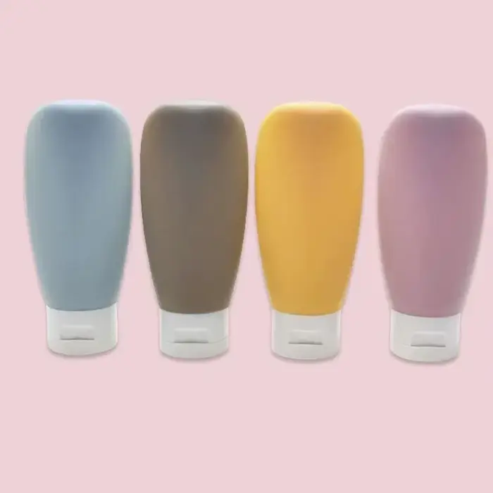 Bouteilles vides emballées dans des tubes souples en silicone, bouteilles d'eau rechargeables, dispo