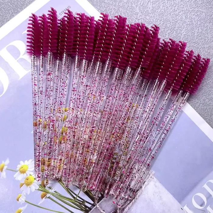 Pinceaux de maquillage jetables en cristal, 50 pièces, brosse à sourcils, poignée en diamant, applicateur de baguette de Mascara, outils d'extension de cils