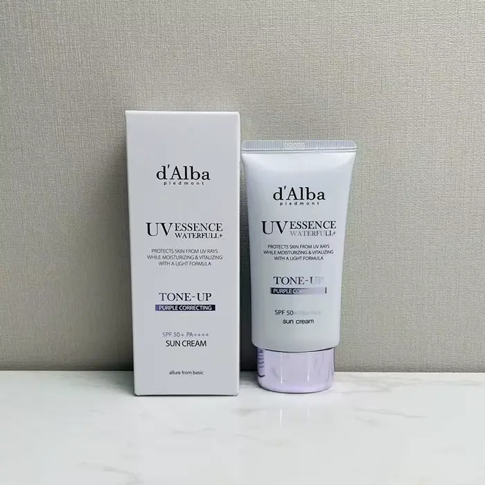 50ML d'Alba UV Essence Whitening White Truffle Sunscreen SPF50+ Crème solaire hydratante légère rafr