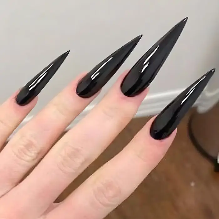 Ensemble de faux ongles noirs brillants