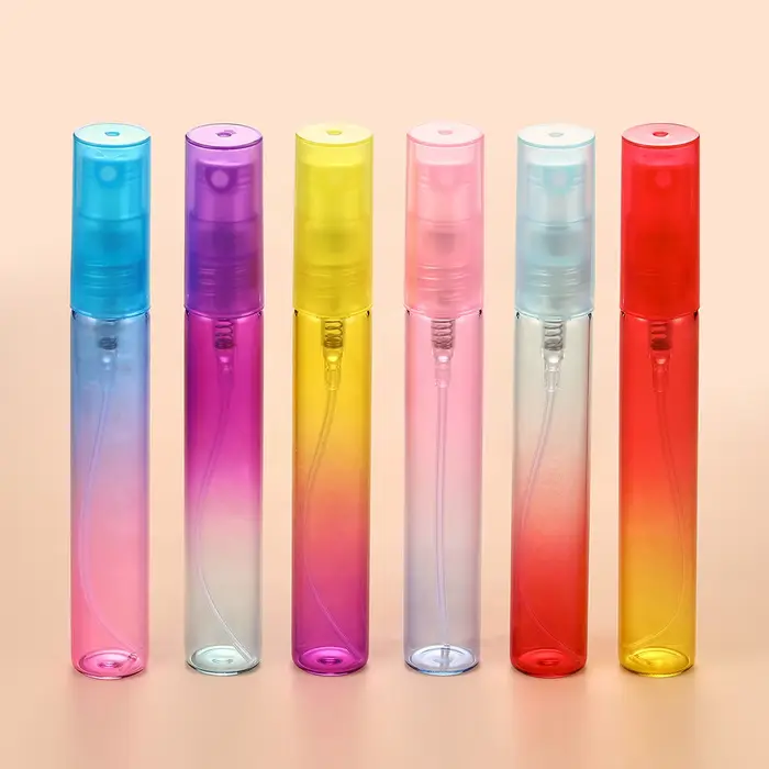 Flacon pulvérisateur de parfum 8ml avec 6 bouteilles rechargeables et 4 accessoires pour femmes occasions spéciales et personnalisation de parfum