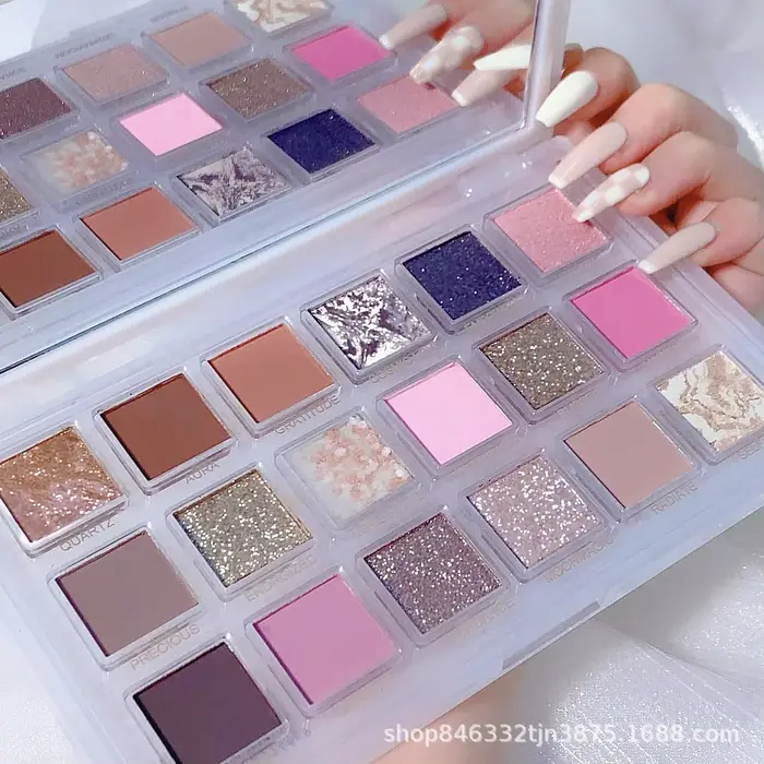 Palette de fards à paupières 18 couleurs