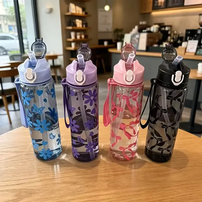 Bouteille d'eau florale de 750 ml avec nœud, grande capacité, fraîche, esthétique, avec paille et poignée, portable, idéale pour les voyages