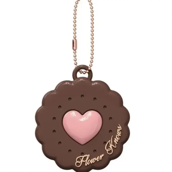 Flower Knows Strawberry Rococo Embossed Blush, blush naturel qui illumine le teint, contouring des j