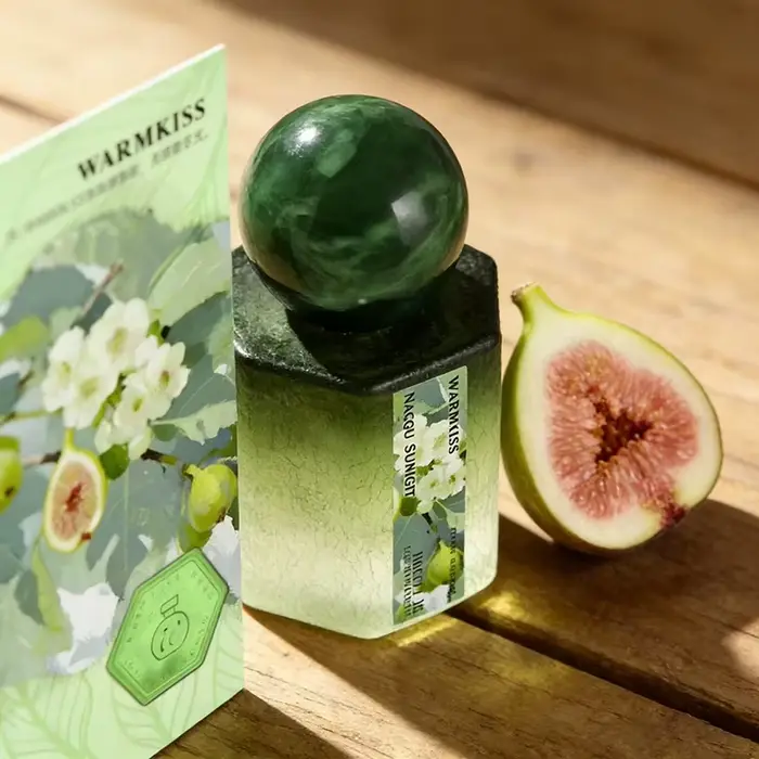 Parfum léger et durable à la figue verte fraîche pour femmes et hommes, senteur boisée de bois de santal crémeux, idéal pour une utilisation quotidienne au bureau.